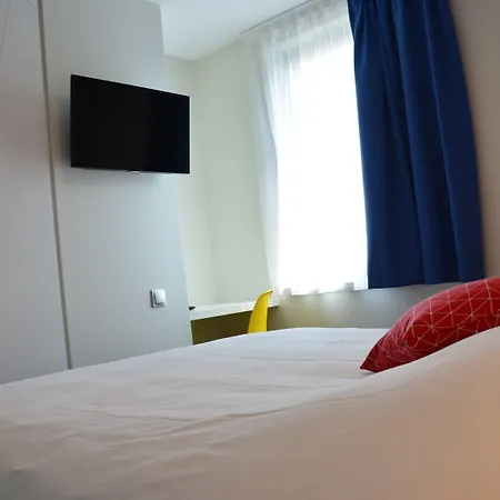 Hotel Origami 4*