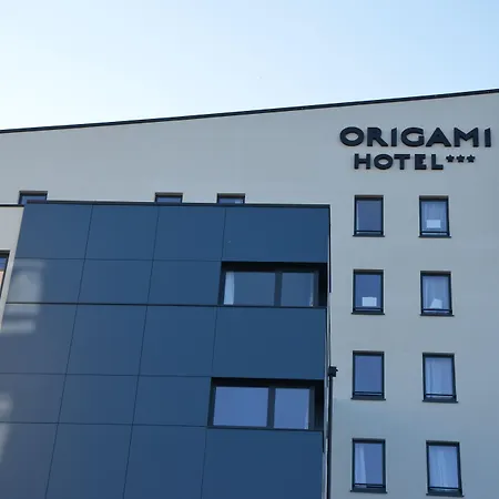 Origami Hotel 4*
