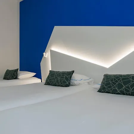 Hotel Origami