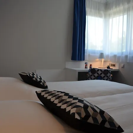 Hotel Origami