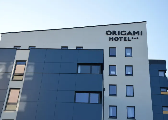 Origami Hotel 4*